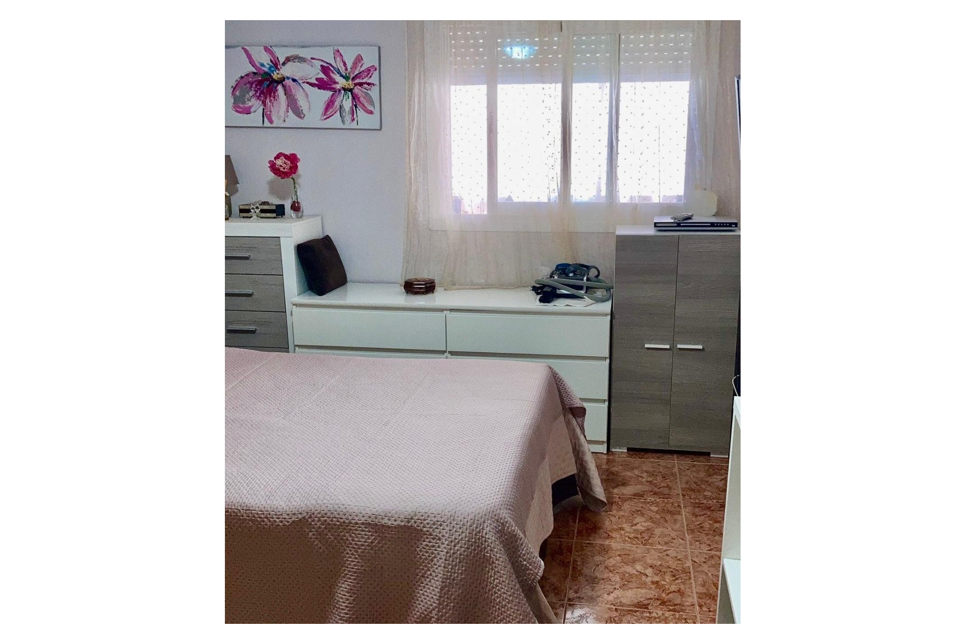 Herverkoop - Plat -
Benidorm - Poniente