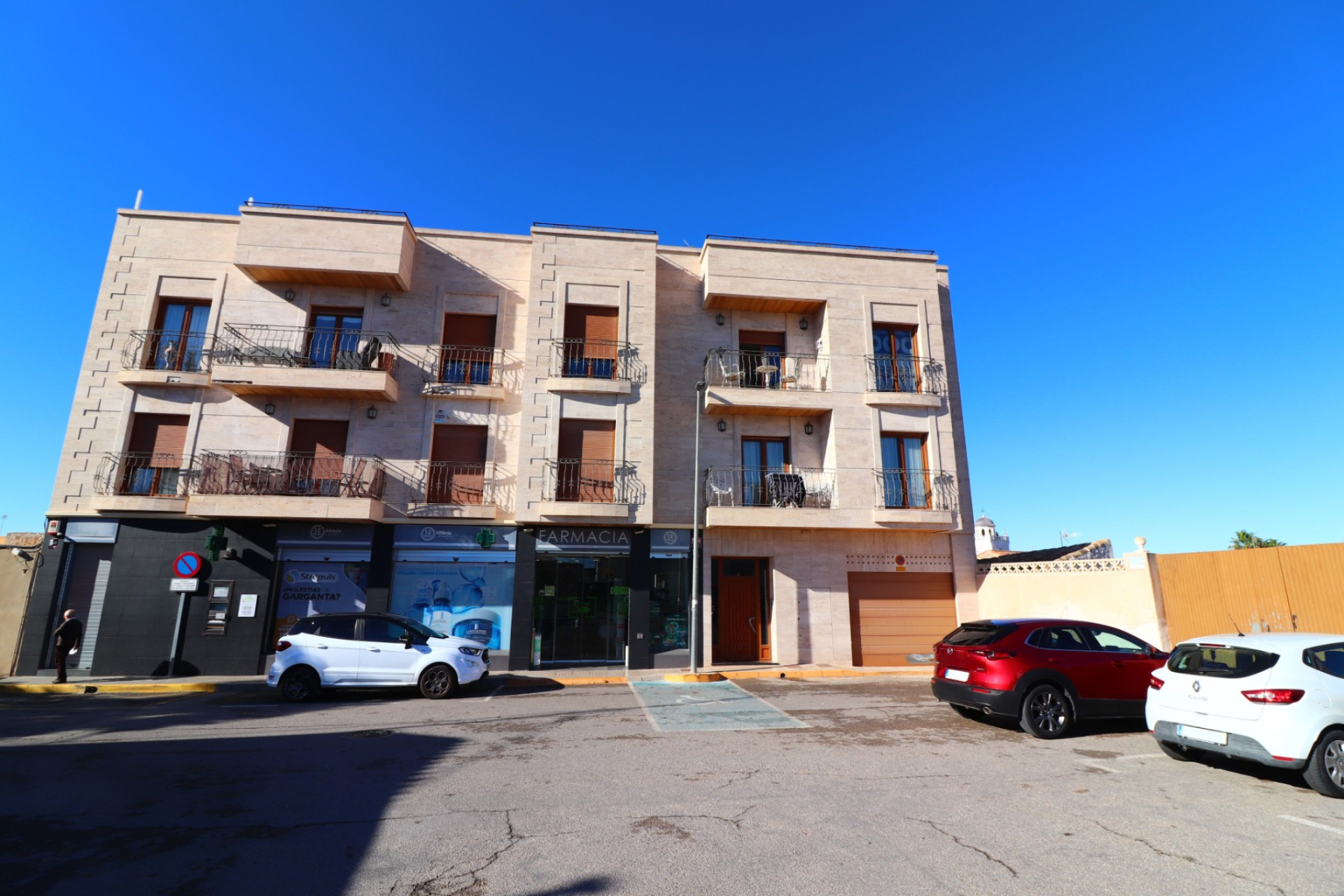 Herverkoop - Plat -
Benijofar - Benijofar - Village