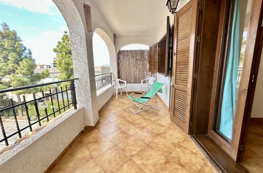 Herverkoop - Plat -
Cabo Roig - Costa Blanca