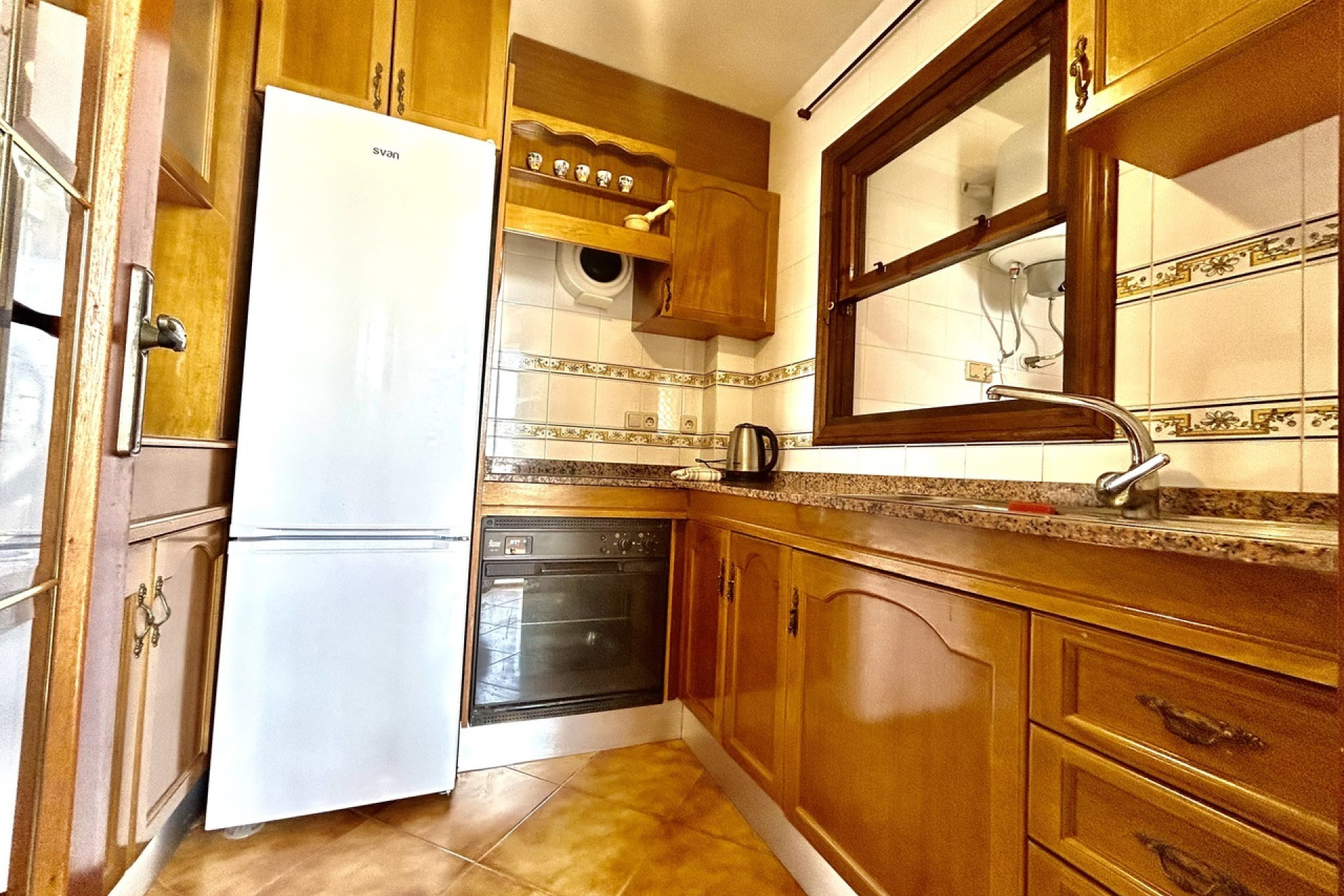 Herverkoop - Plat -
Cabo Roig - Costa Blanca