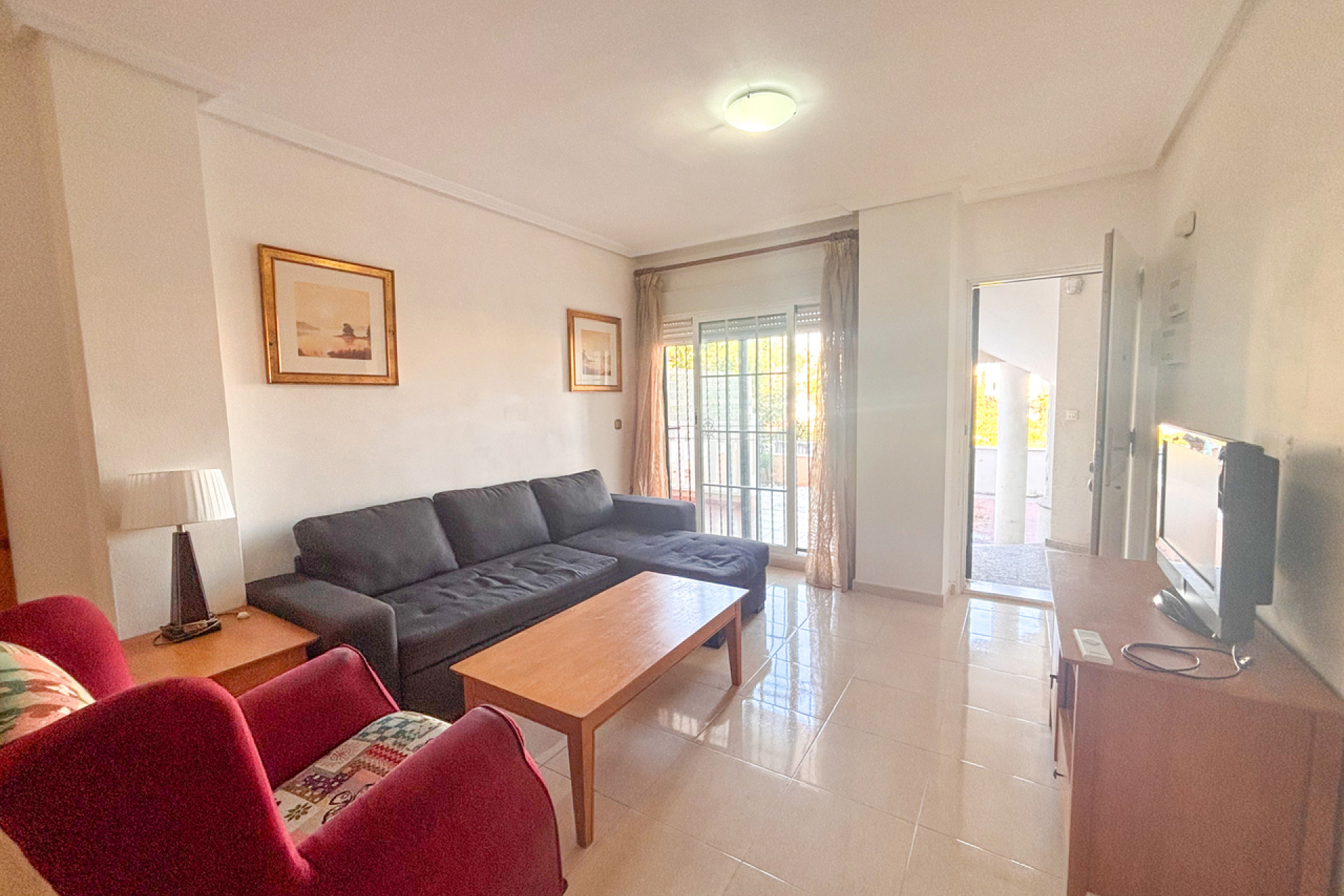 Herverkoop - Plat -
Cabo Roig