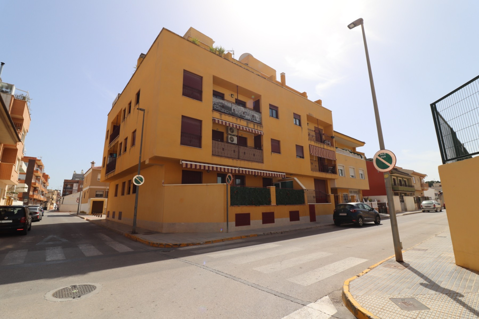 Herverkoop - Plat -
Formentera del Segura - Formentera - Village