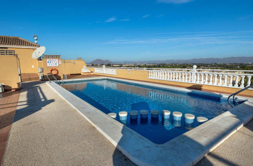 Herverkoop - Plat -
Formentera del Segura