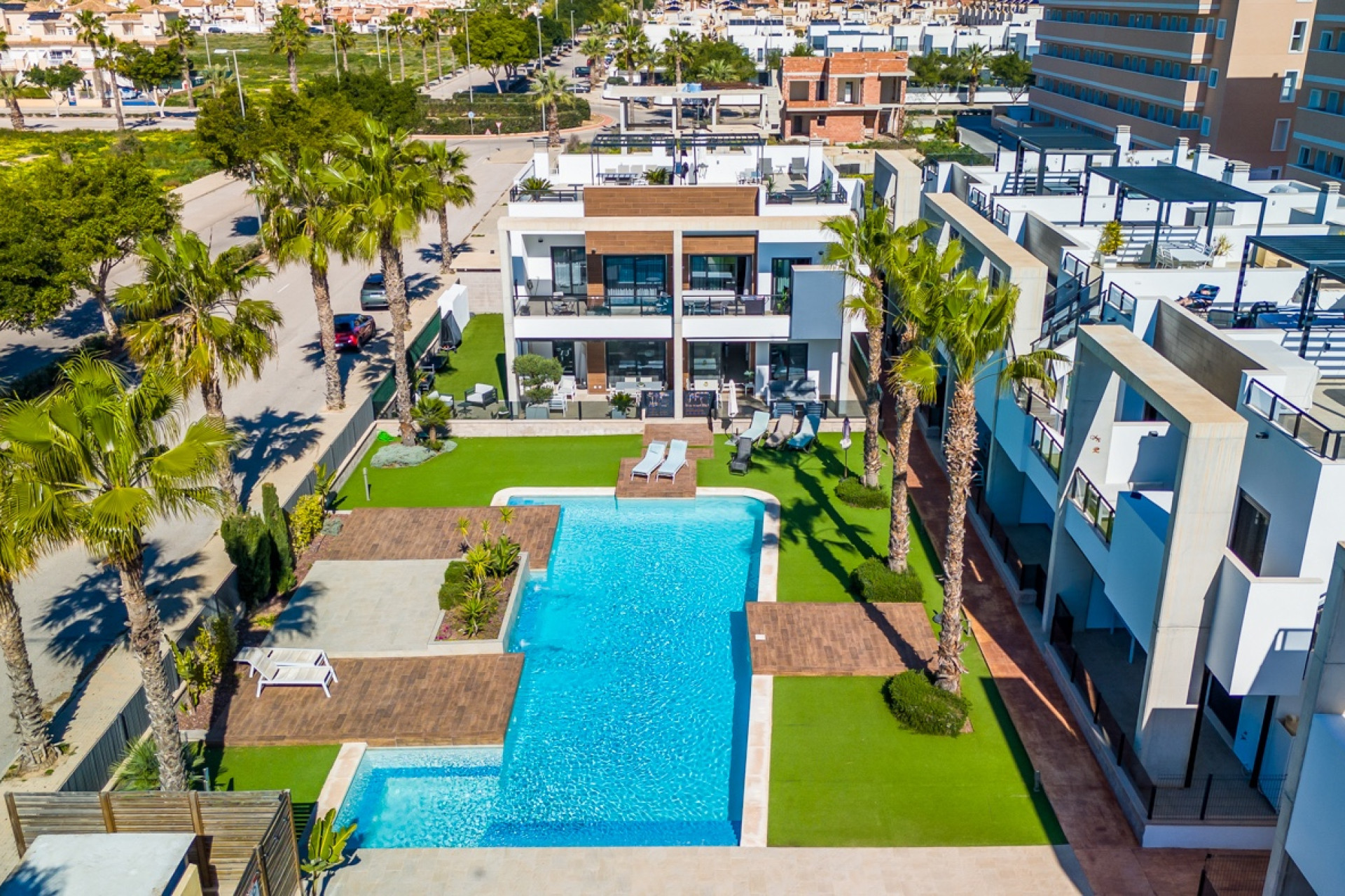 Herverkoop - Plat -
Guardamar del Segura - Costa Blanca