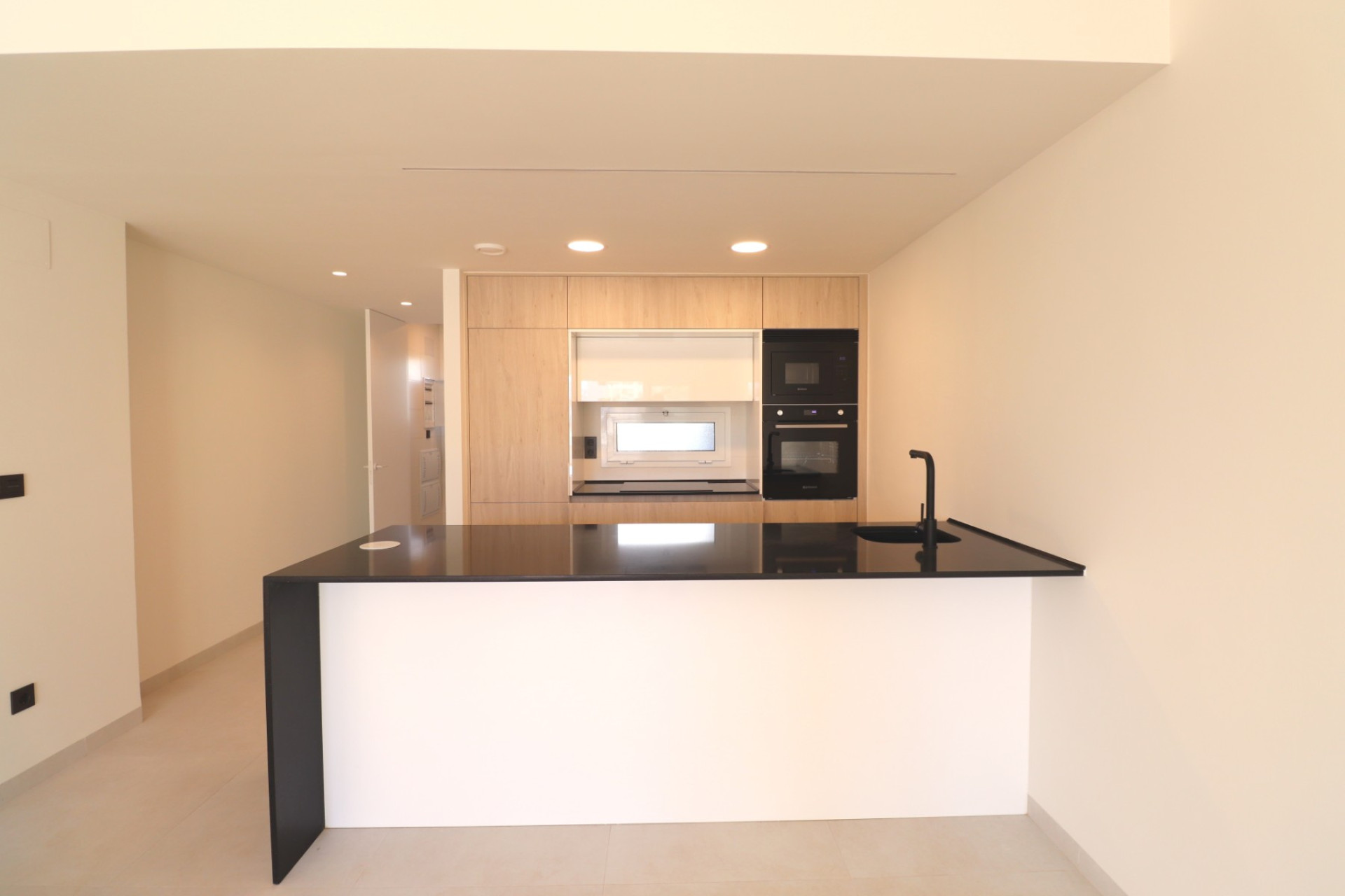 Herverkoop - Plat -
Guardamar del Segura - El Raso