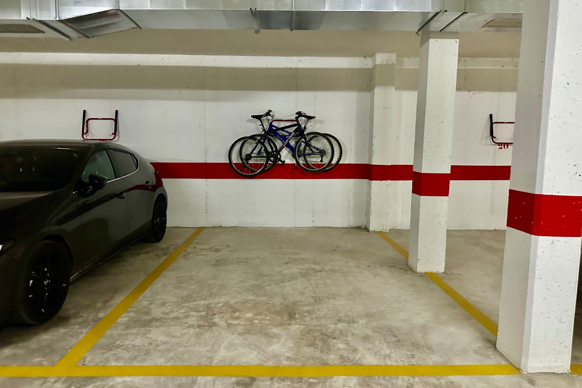 Herverkoop - Plat -
Guardamar del Segura - Guardamar - El Raso