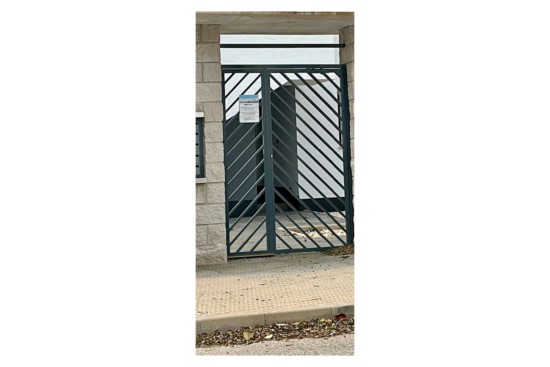 Herverkoop - Plat -
Guardamar del Segura - Guardamar - El Raso