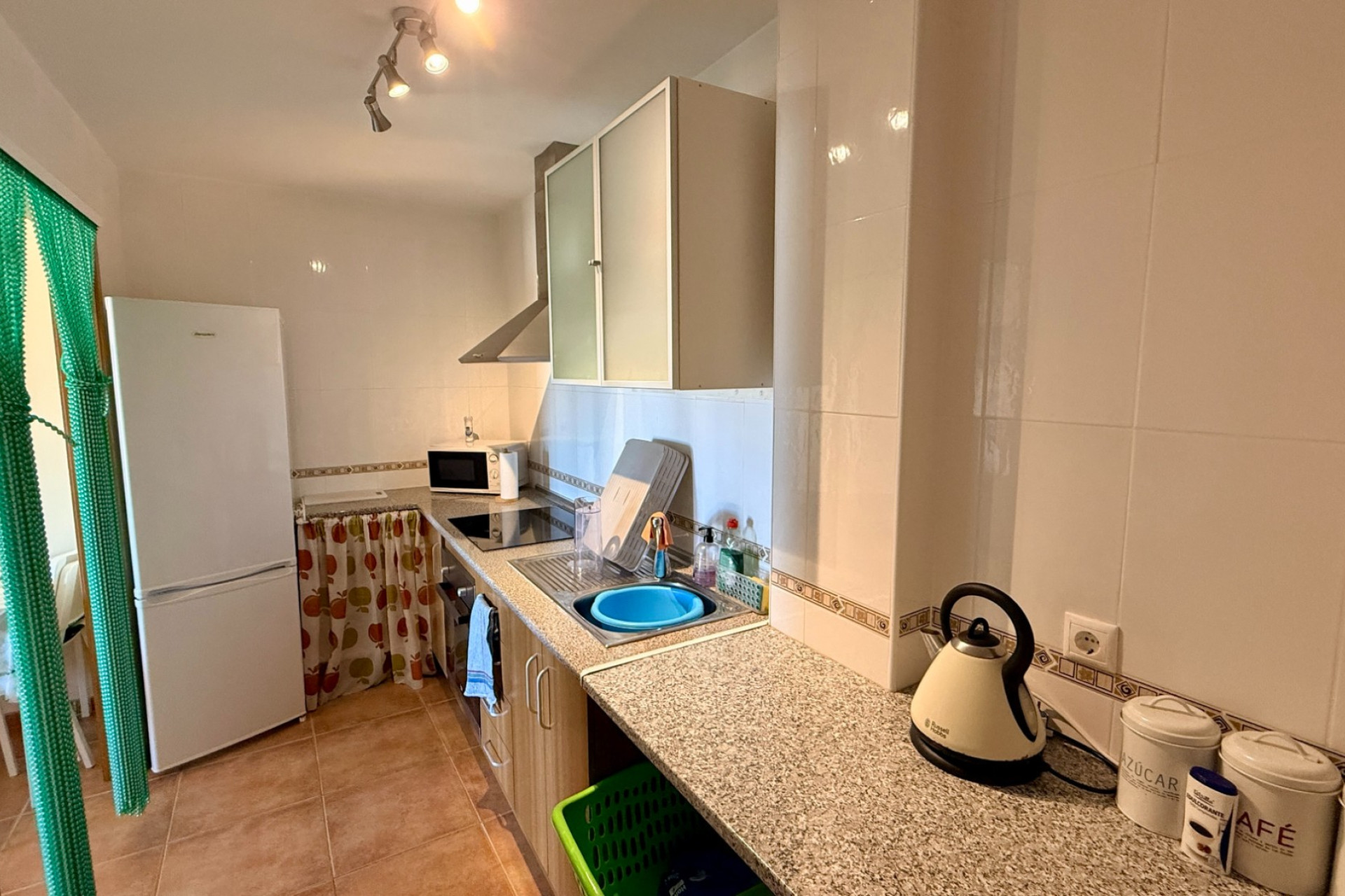 Herverkoop - Plat -
Hondón de los Fráiles