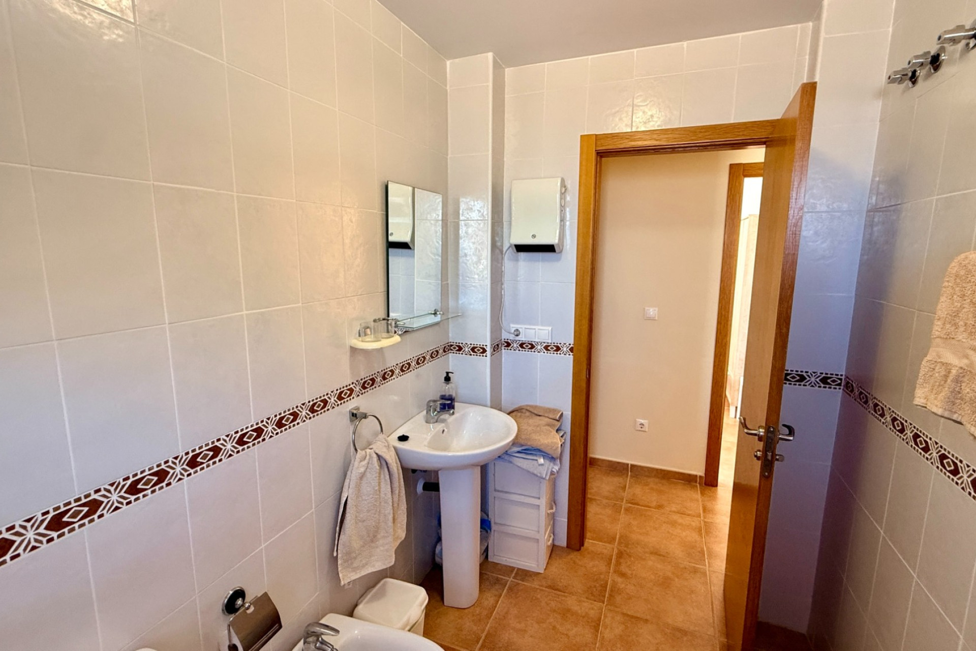 Herverkoop - Plat -
Hondón de los Fráiles