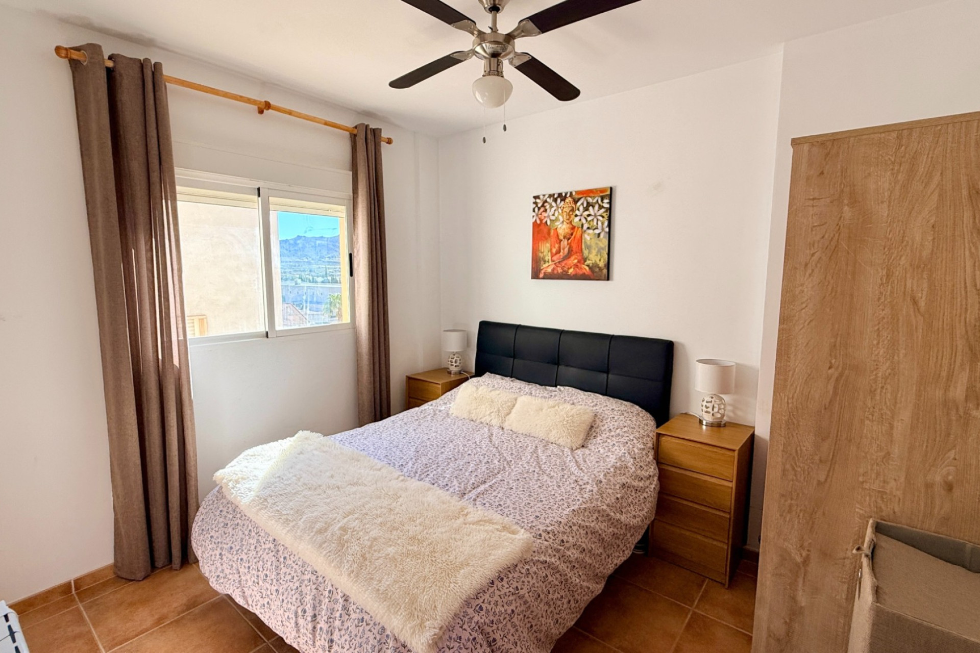 Herverkoop - Plat -
Hondón de los Fráiles