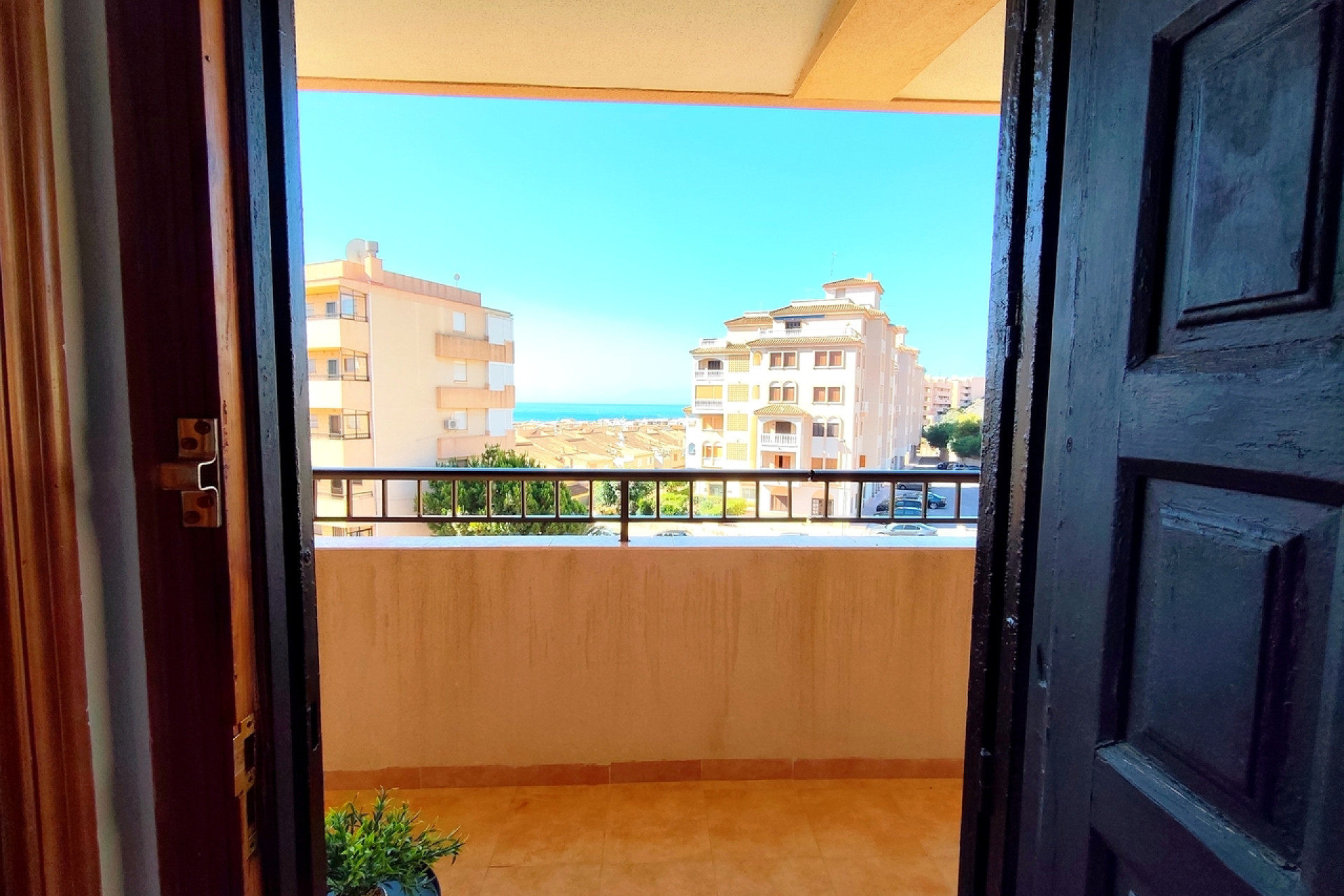 Herverkoop - Plat -
La Mata