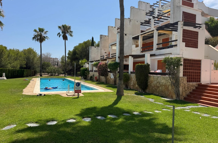 Herverkoop - Plat -
Las Ramblas Golf - Inland