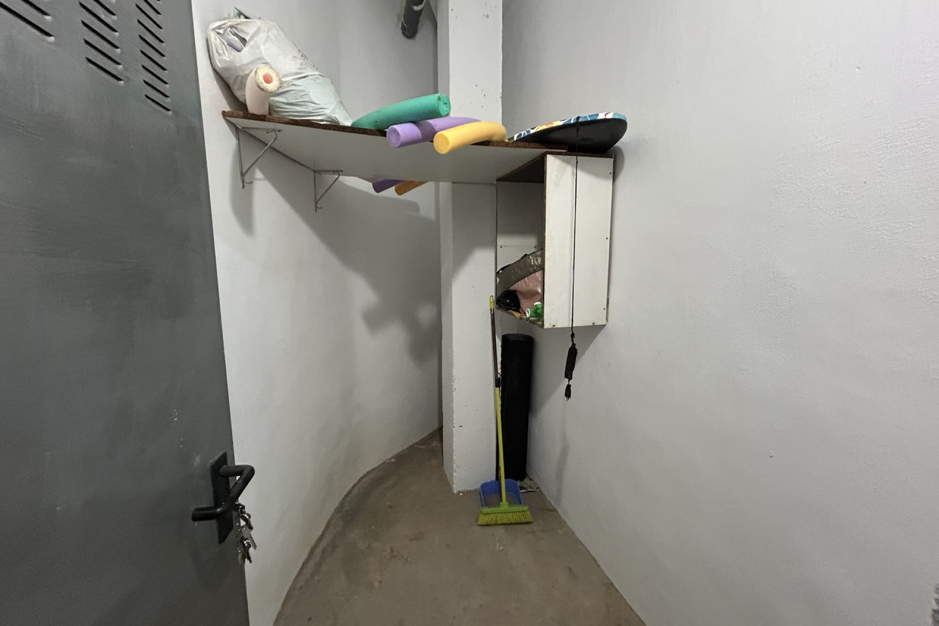 Herverkoop - Plat -
Los Alcazares