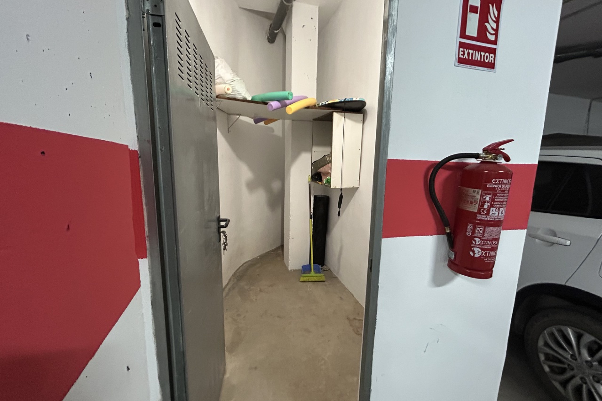 Herverkoop - Plat -
Los Alcazares