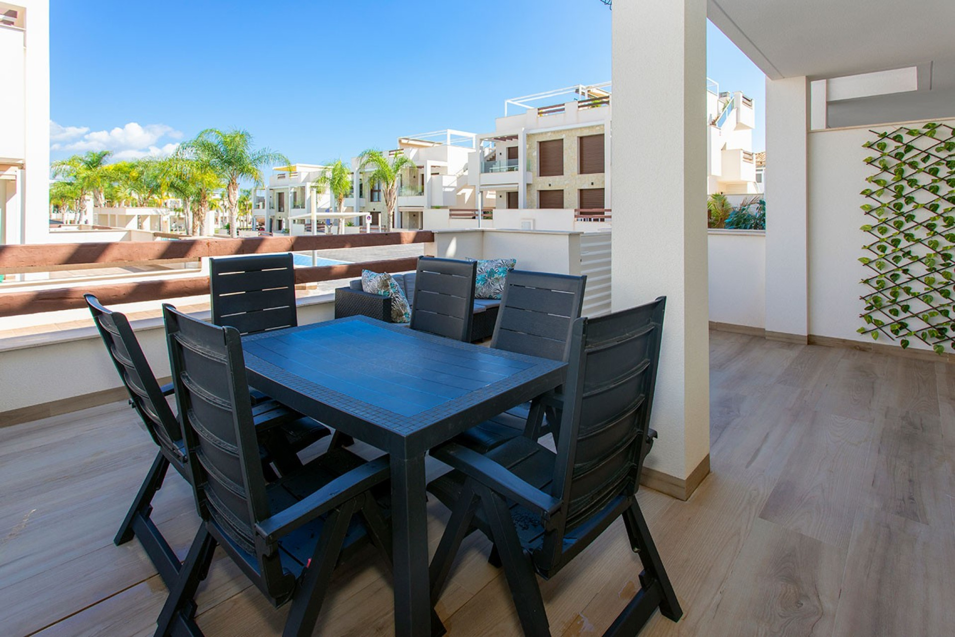 Herverkoop - Plat -
Los Balcones - Torrevieja