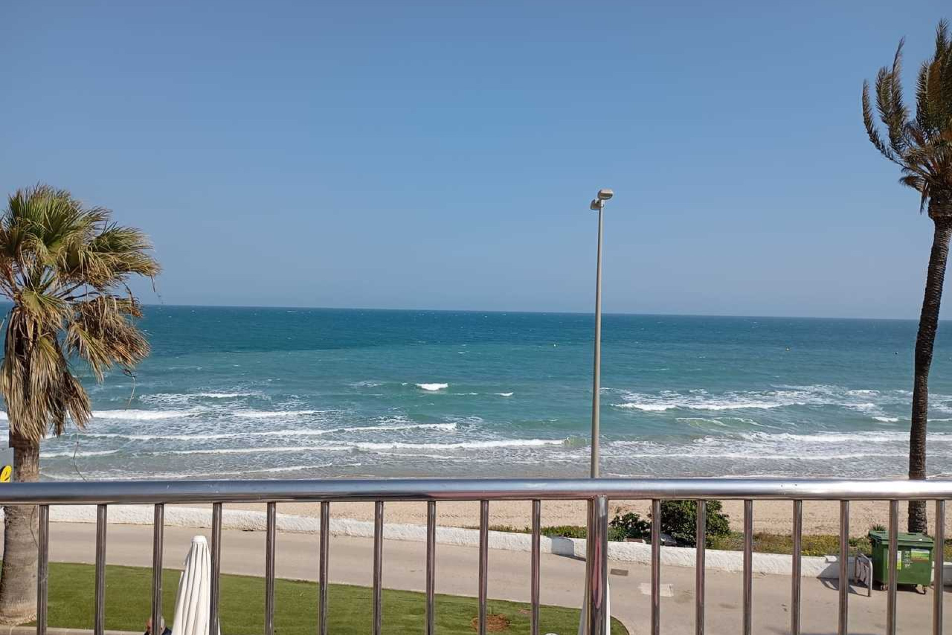 Herverkoop - Plat -
Mil Palmeras - Costa Blanca