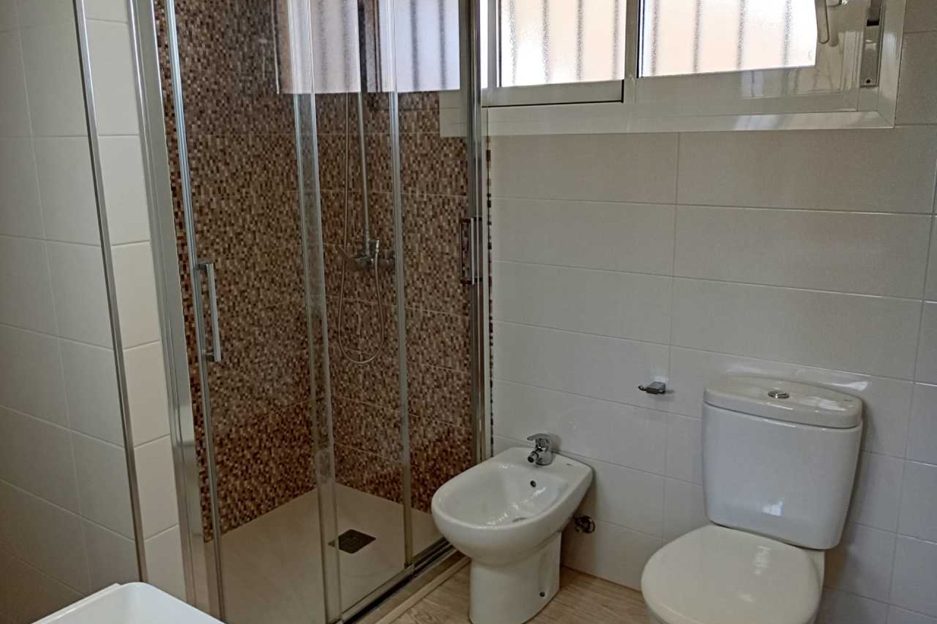 Herverkoop - Plat -
Mil Palmeras - Costa Blanca