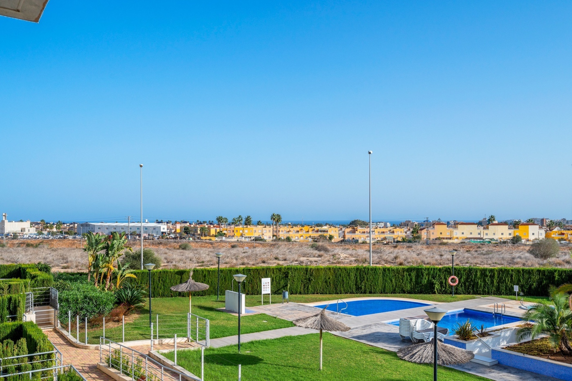 Herverkoop - Plat -
Orihuela Costa - Campoamor