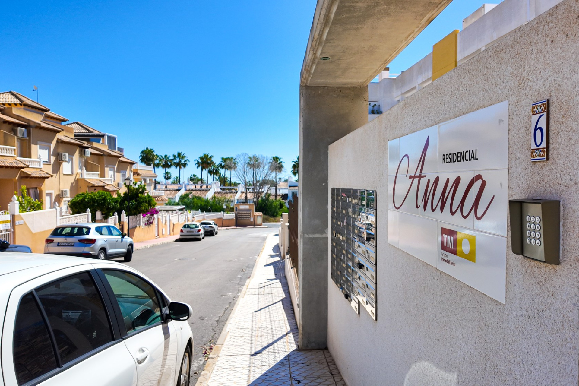 Herverkoop - Plat -
Orihuela Costa - Costa Blanca