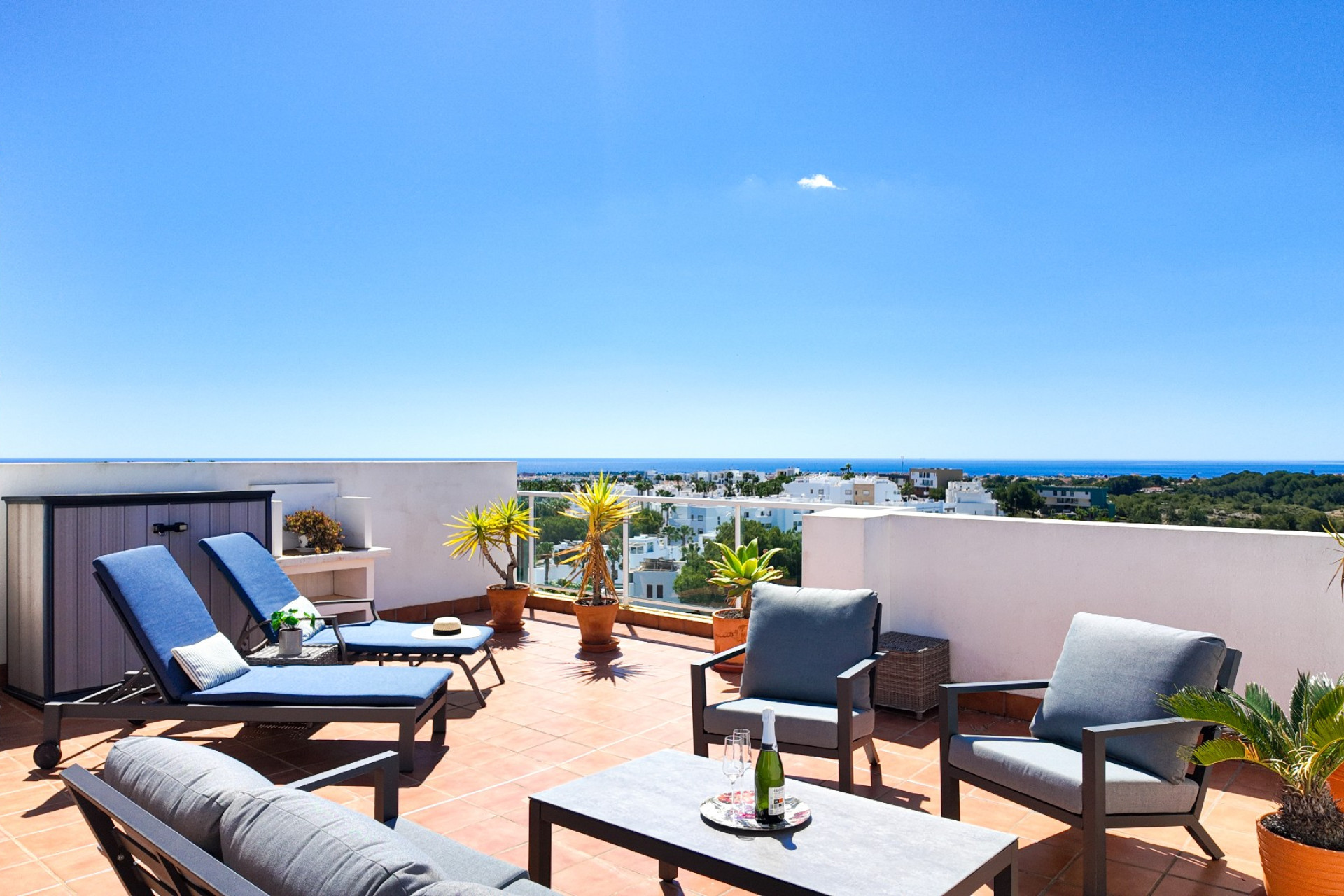 Herverkoop - Plat -
Orihuela Costa - Costa Blanca