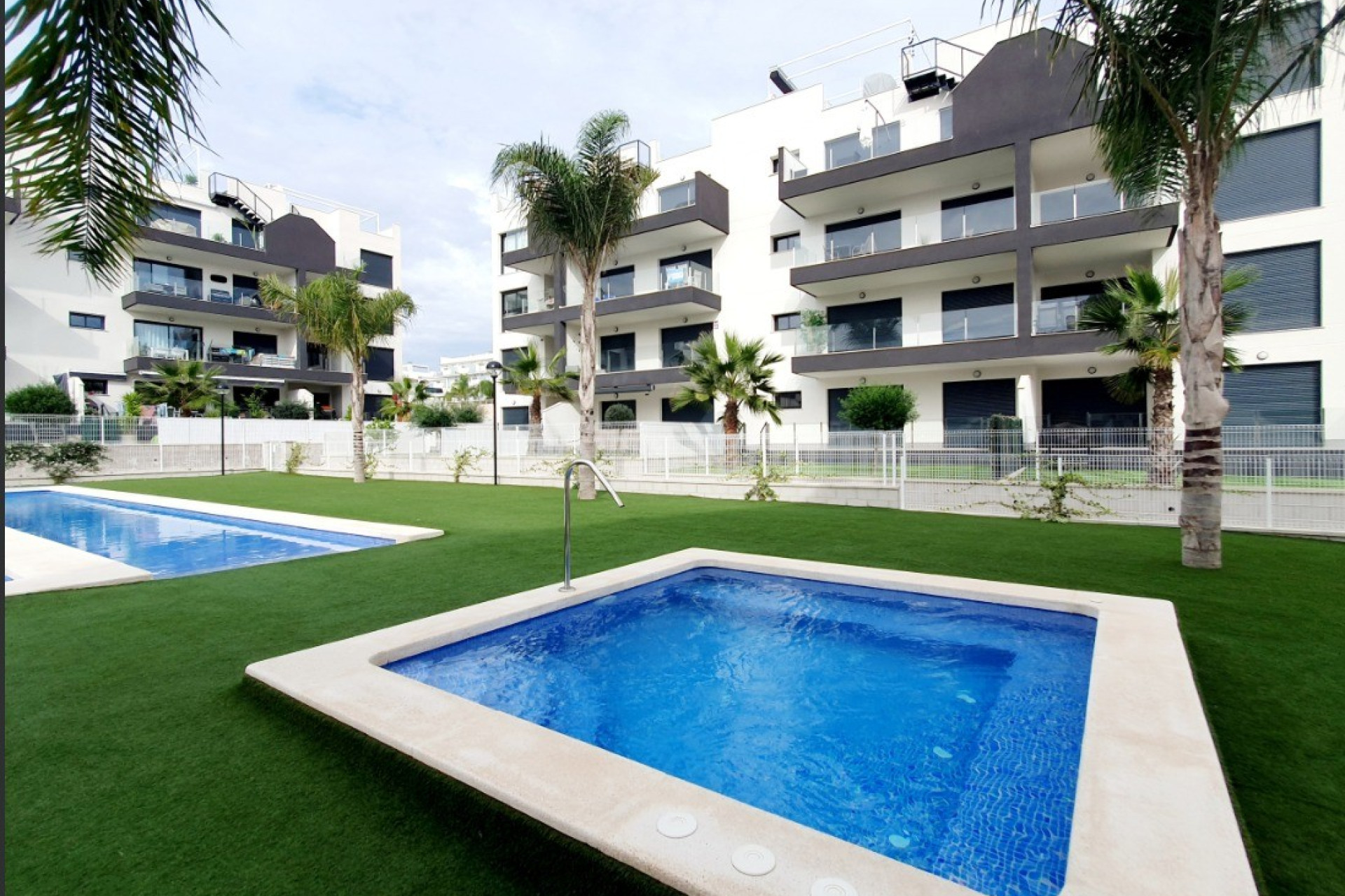 Herverkoop - Plat -
Orihuela Costa - Costa Blanca