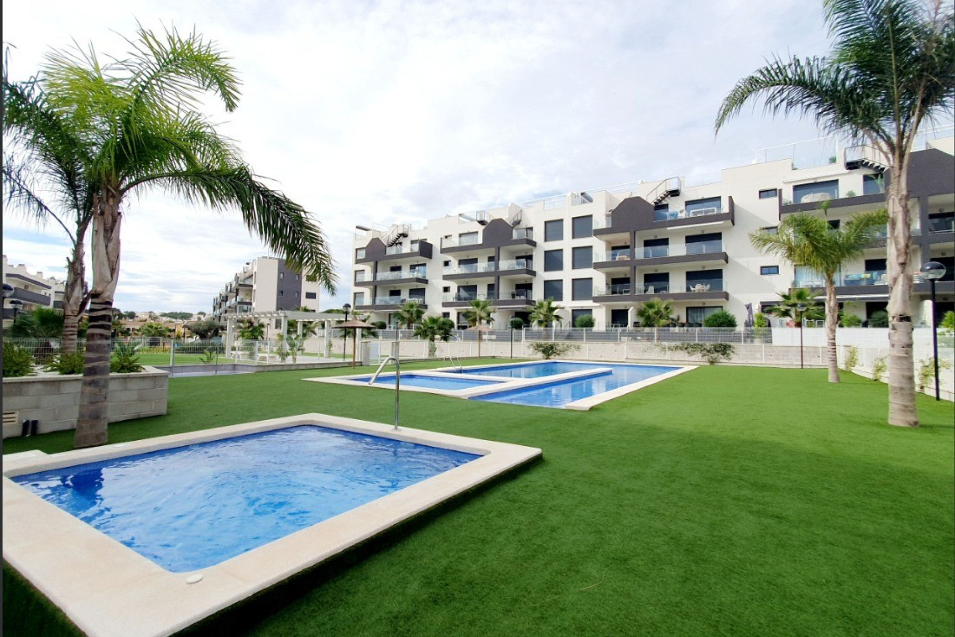 Herverkoop - Plat -
Orihuela Costa - Costa Blanca