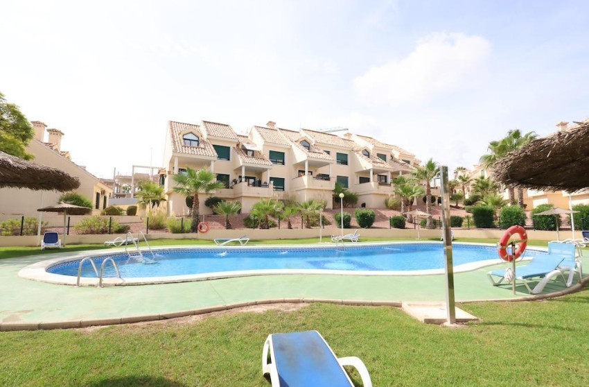 Herverkoop - Plat -
Orihuela Costa - Costa Blanca