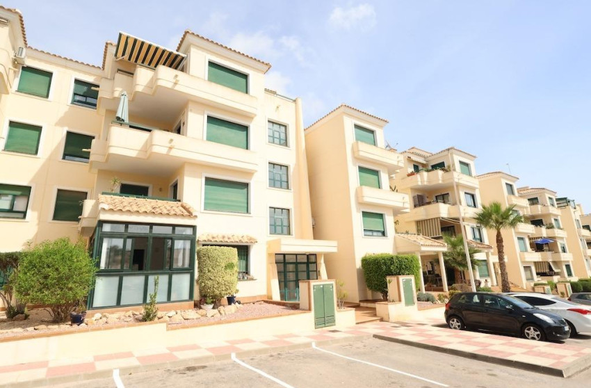 Herverkoop - Plat -
Orihuela Costa - Costa Blanca