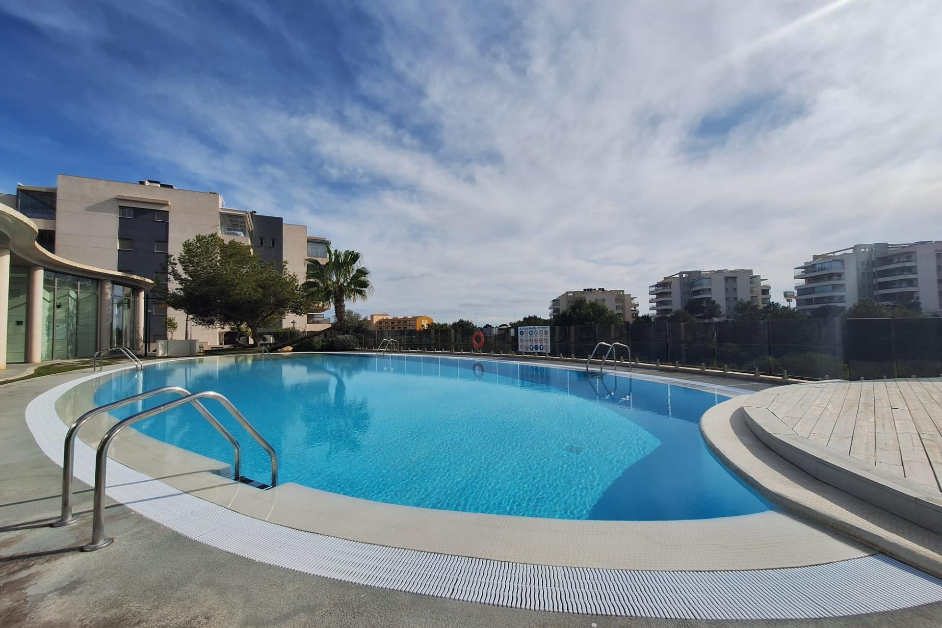 Herverkoop - Plat -
Orihuela Costa - Los Dolses