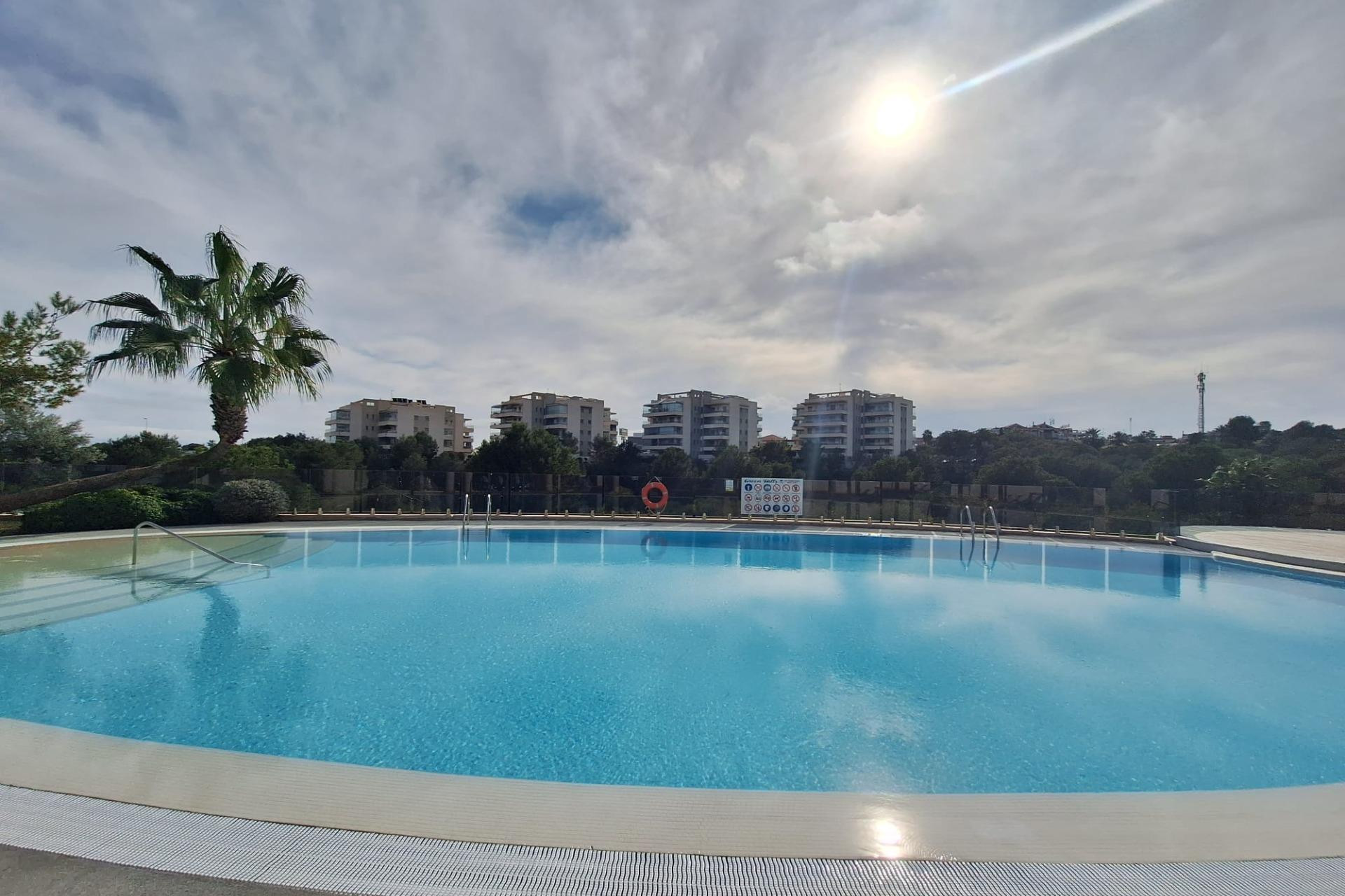 Herverkoop - Plat -
Orihuela Costa - Los Dolses