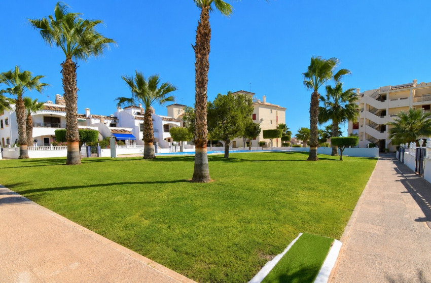 Herverkoop - Plat -
Orihuela Costa - Playa Flamenca