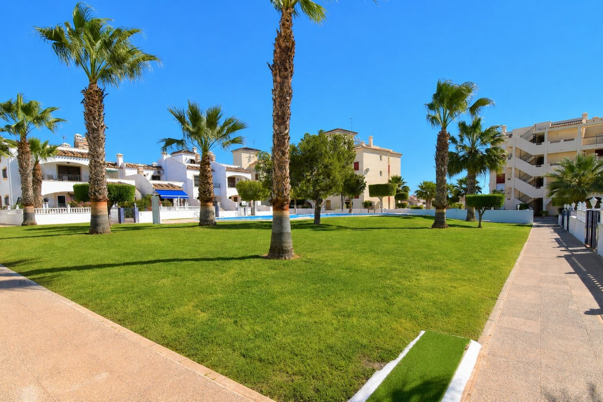 Herverkoop - Plat -
Orihuela Costa - Playa Flamenca