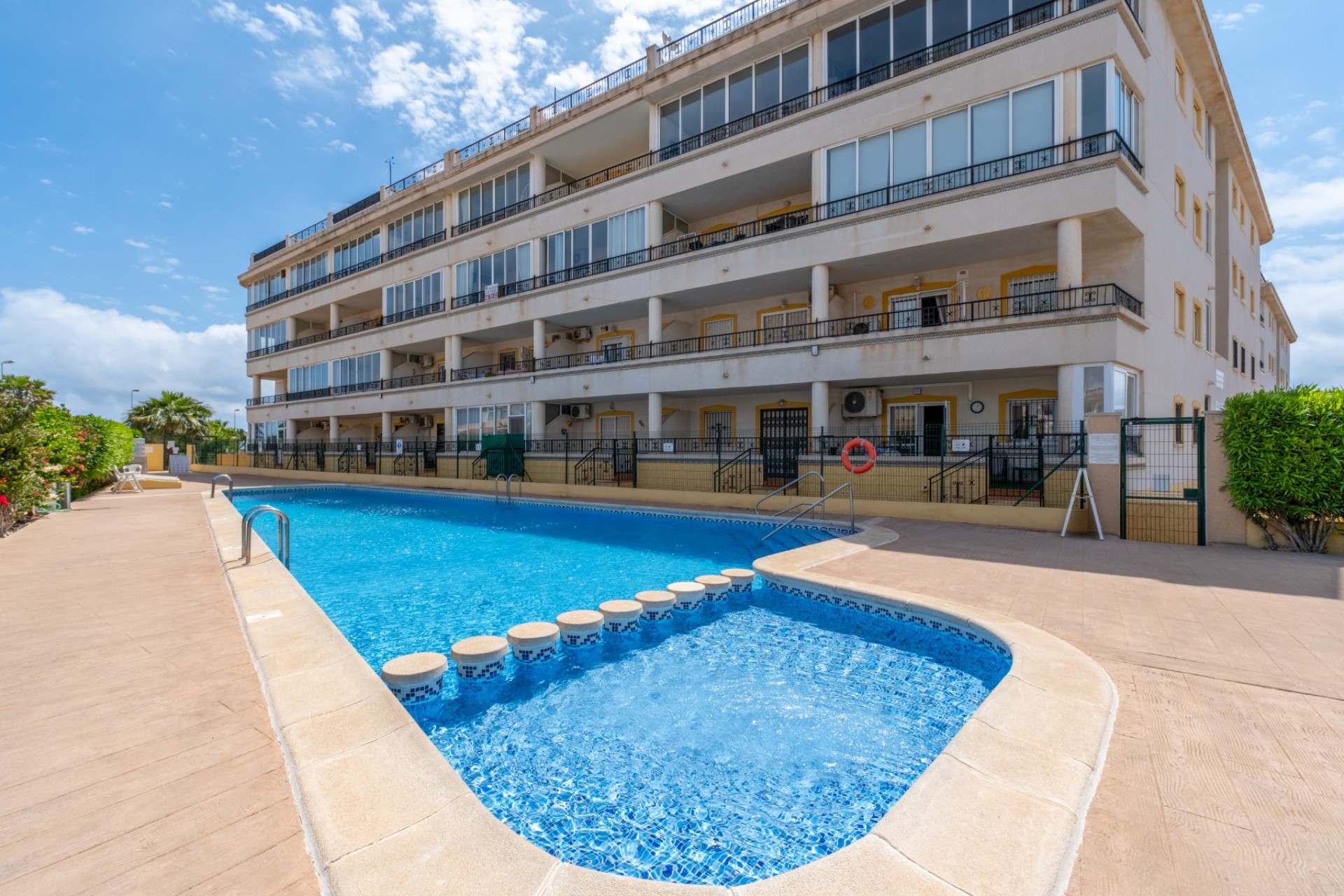 Herverkoop - Plat -
Orihuela Costa - Playa Flamenca