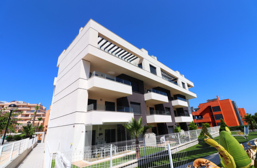 Herverkoop - Plat -
Orihuela Costa - Villamartin
