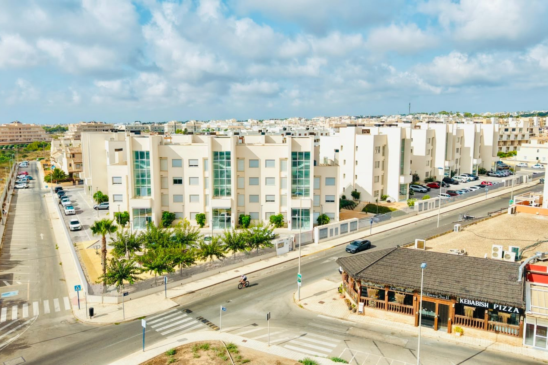 Herverkoop - Plat -
Orihuela Costa