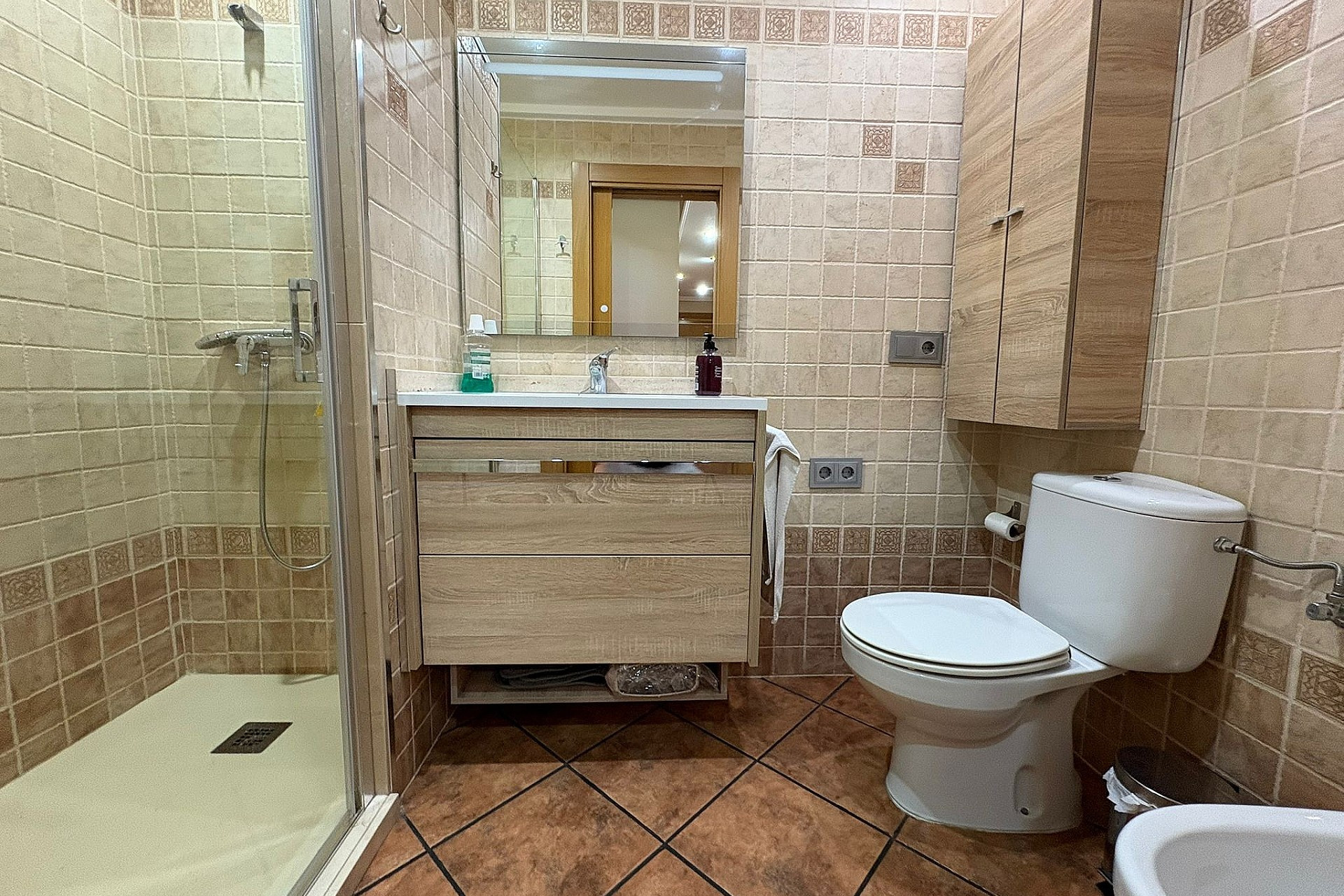 Herverkoop - Plat -
Petrer