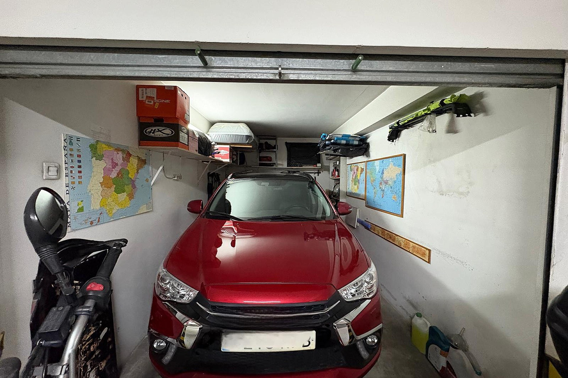 Herverkoop - Plat -
Petrer