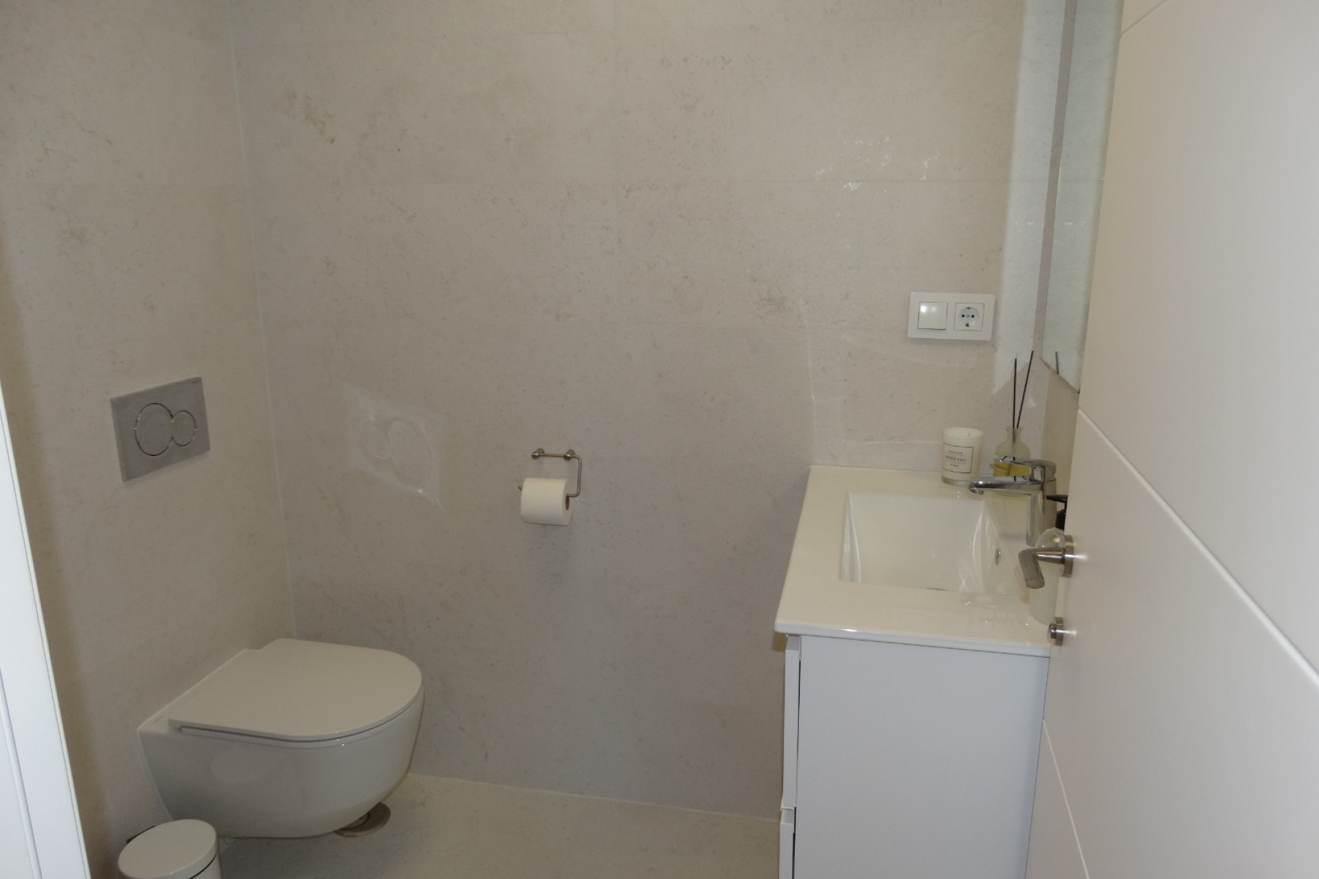 Herverkoop - Plat -
Pilar de La Horadada - Pilar de La Horadada - Town