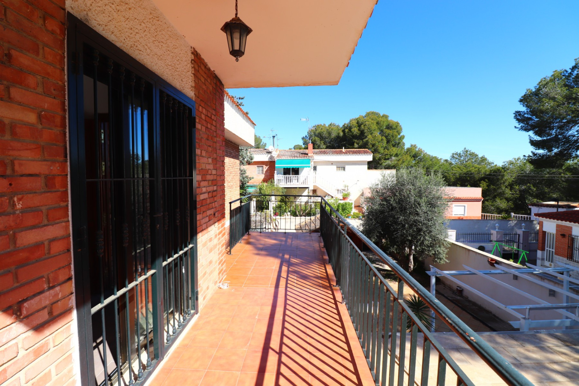 Herverkoop - Plat -
Pinar de Campoverde - Pinar de Campoverde - Village