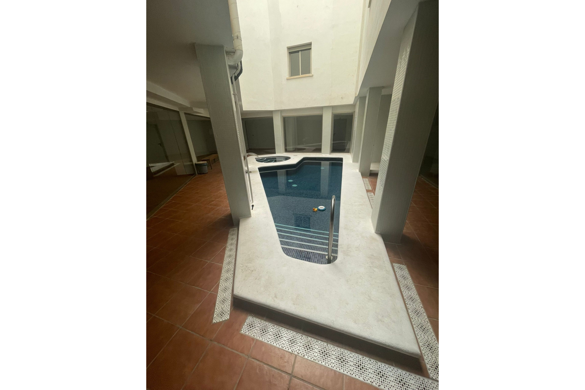 Herverkoop - Plat -
Pinoso