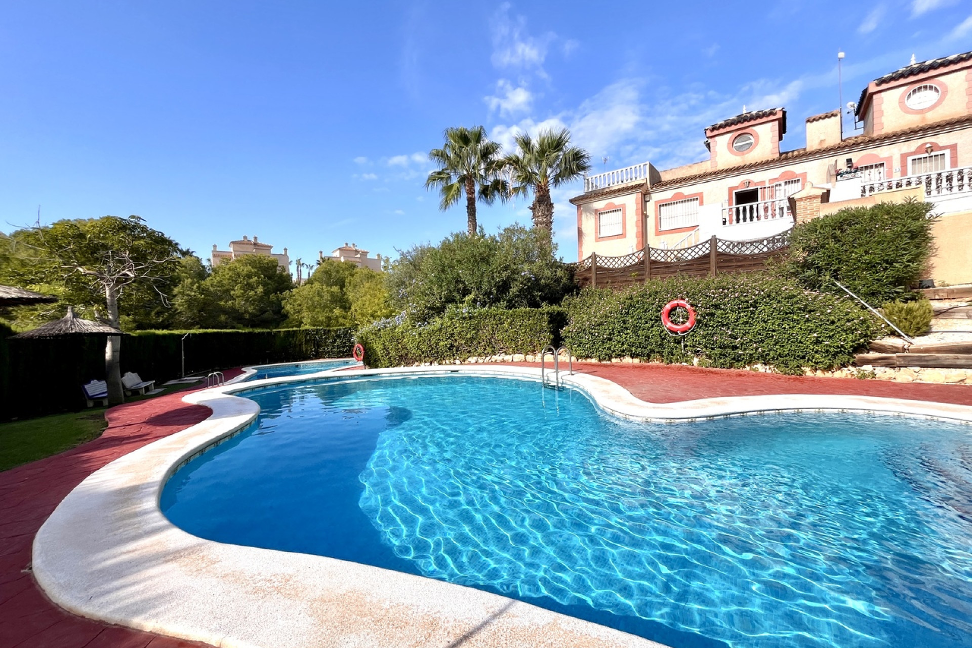 Herverkoop - Plat -
Playa Flamenca