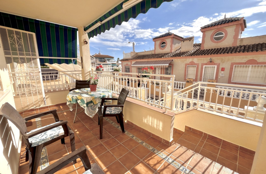 Herverkoop - Plat -
Playa Flamenca