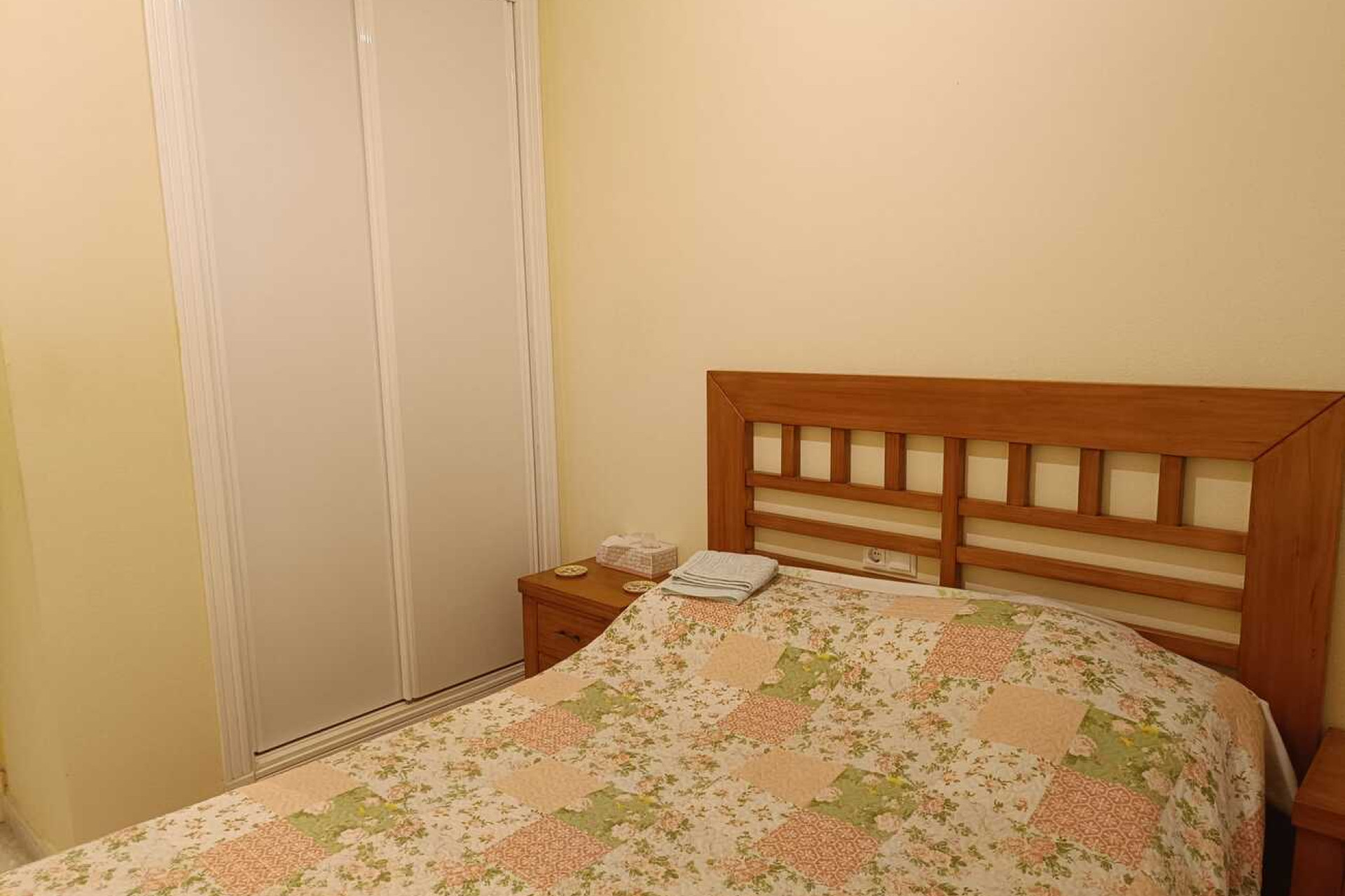 Herverkoop - Plat -
Rafal