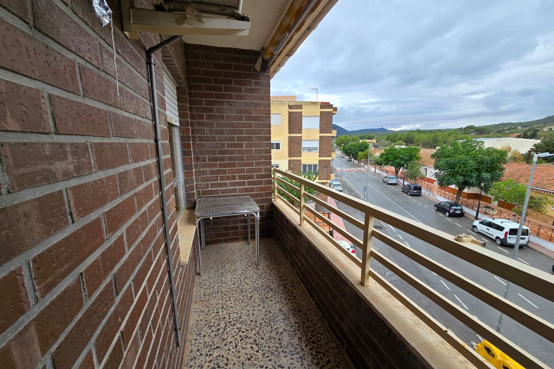 Herverkoop - Plat -
Salinas