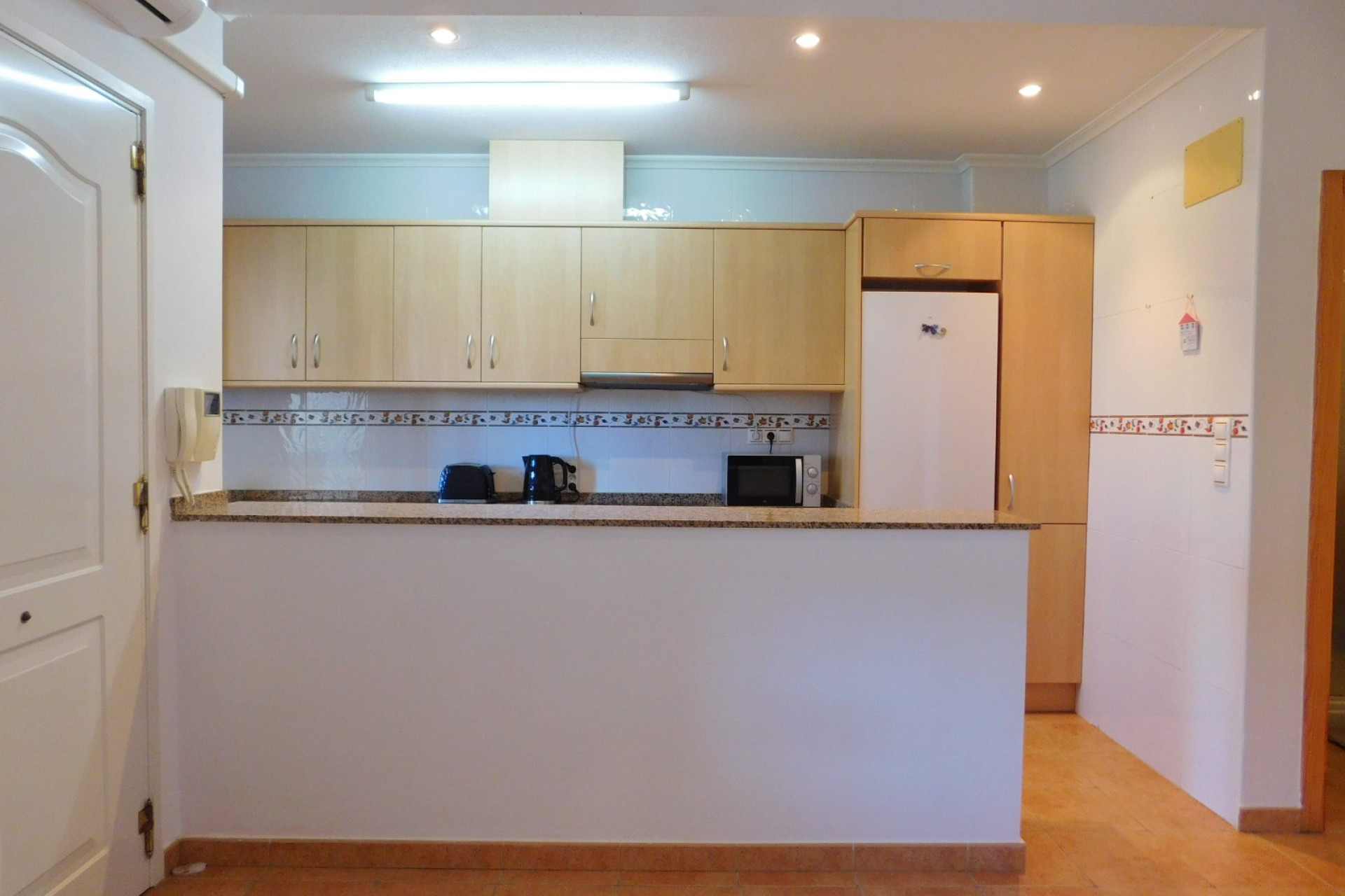 Herverkoop - Plat -
Torremendo