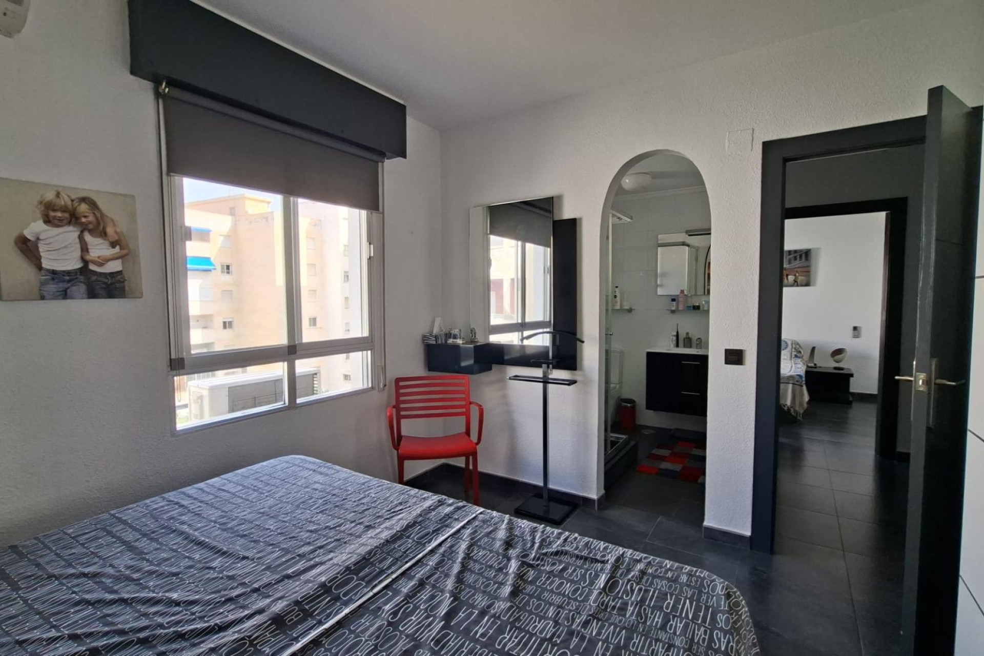 Herverkoop - Plat -
Torrevieja - Acequion
