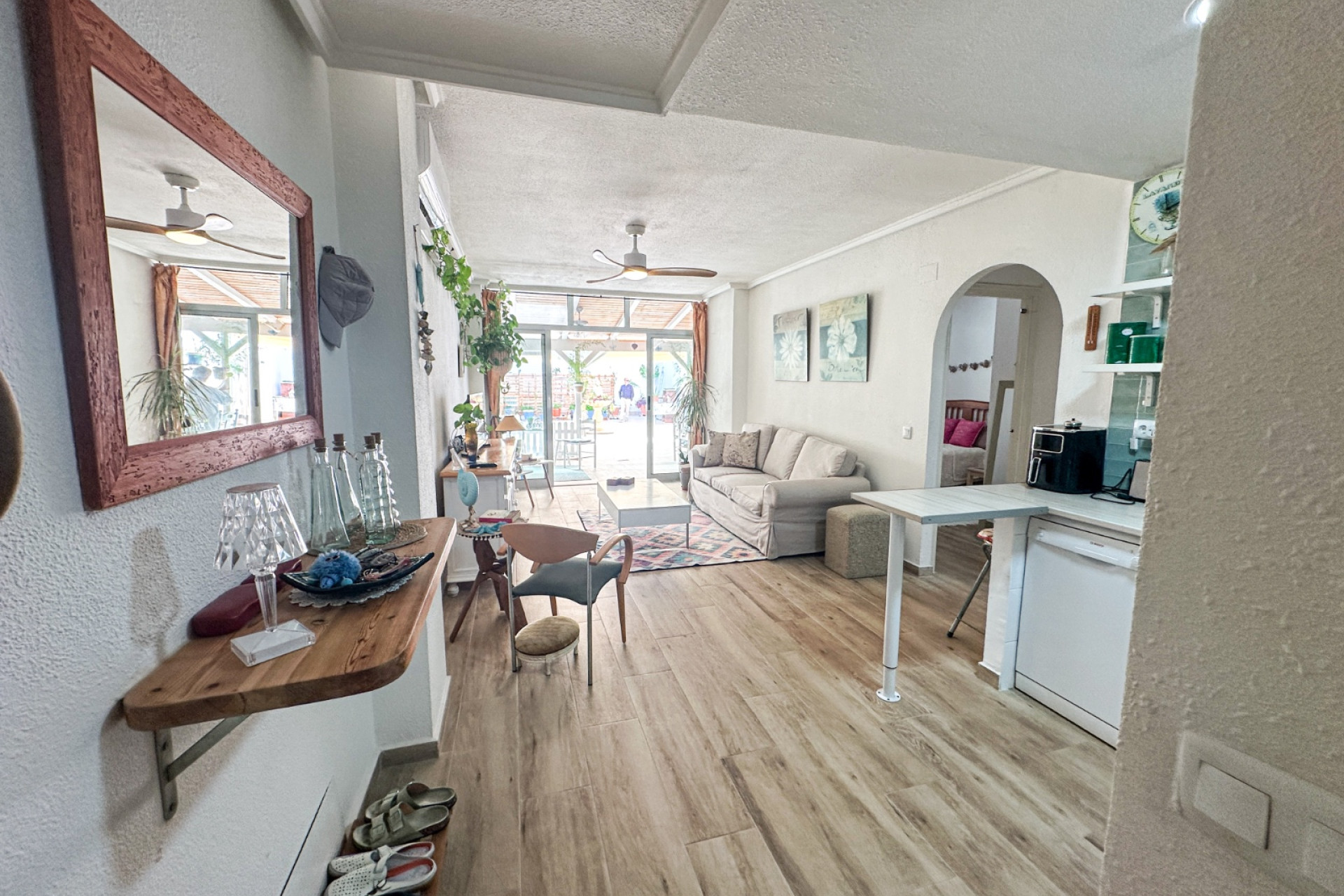 Herverkoop - Plat -
Torrevieja - Center