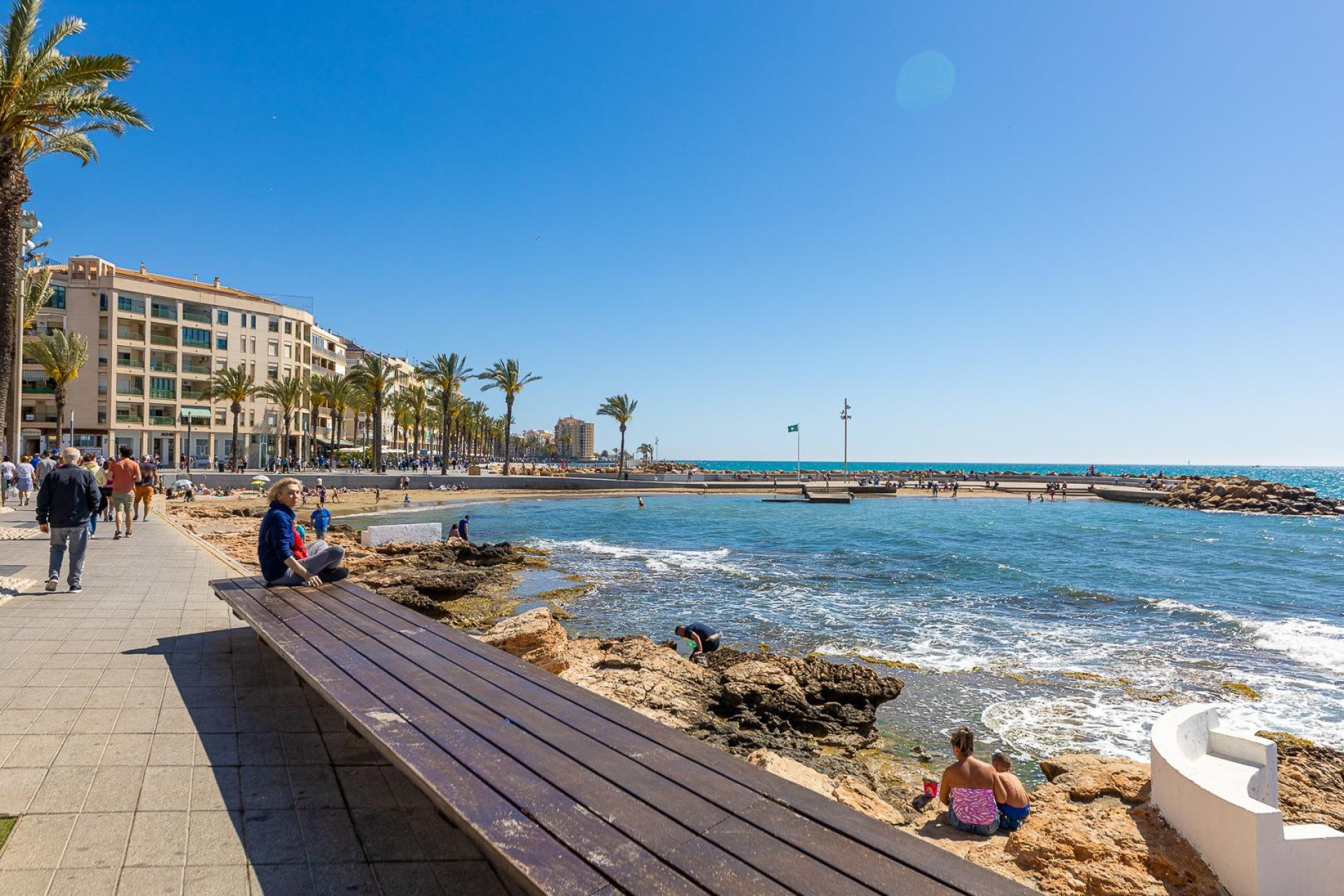 Herverkoop - Plat -
Torrevieja - Centro
