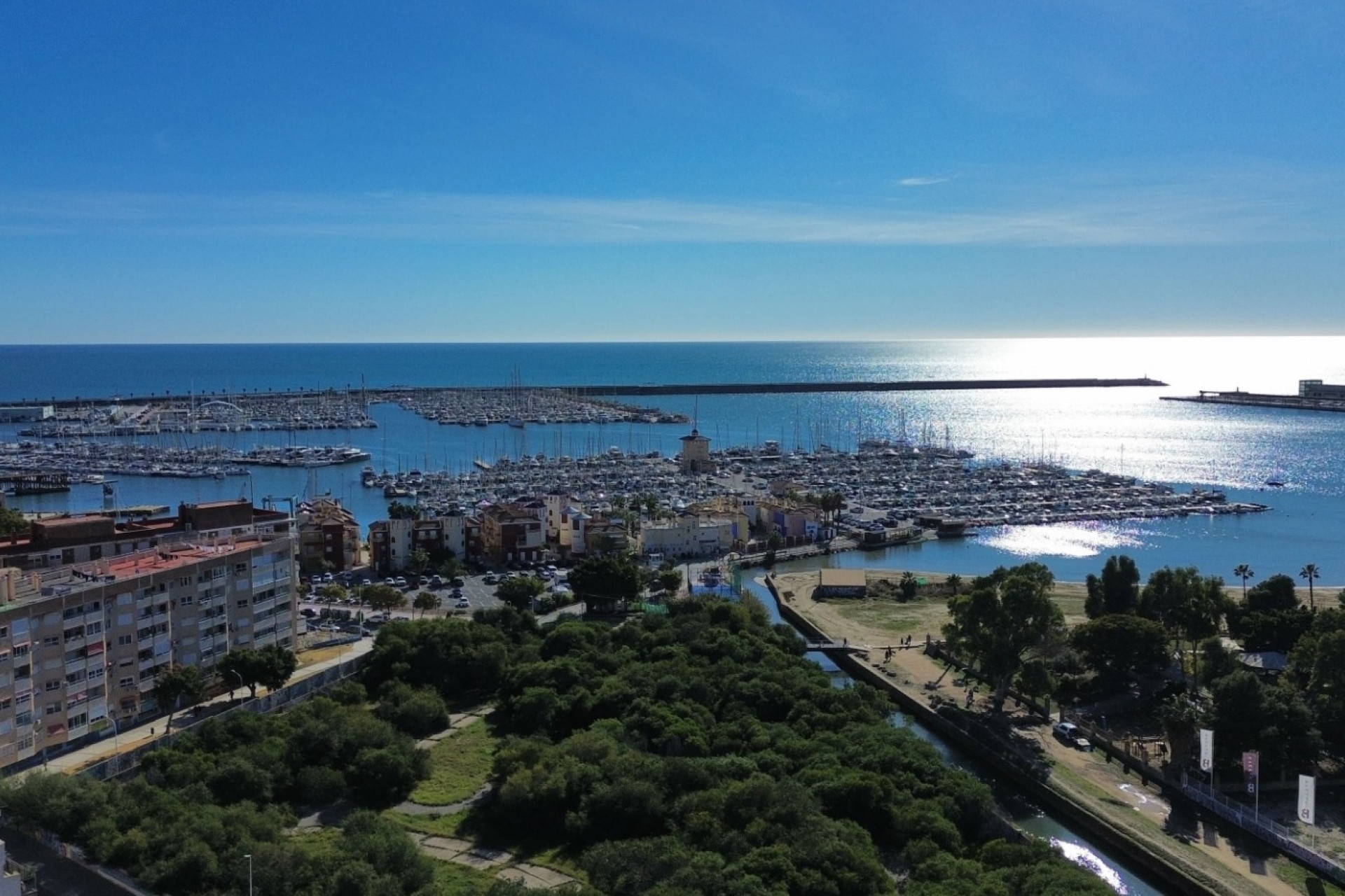 Herverkoop - Plat -
Torrevieja - Costa Blanca