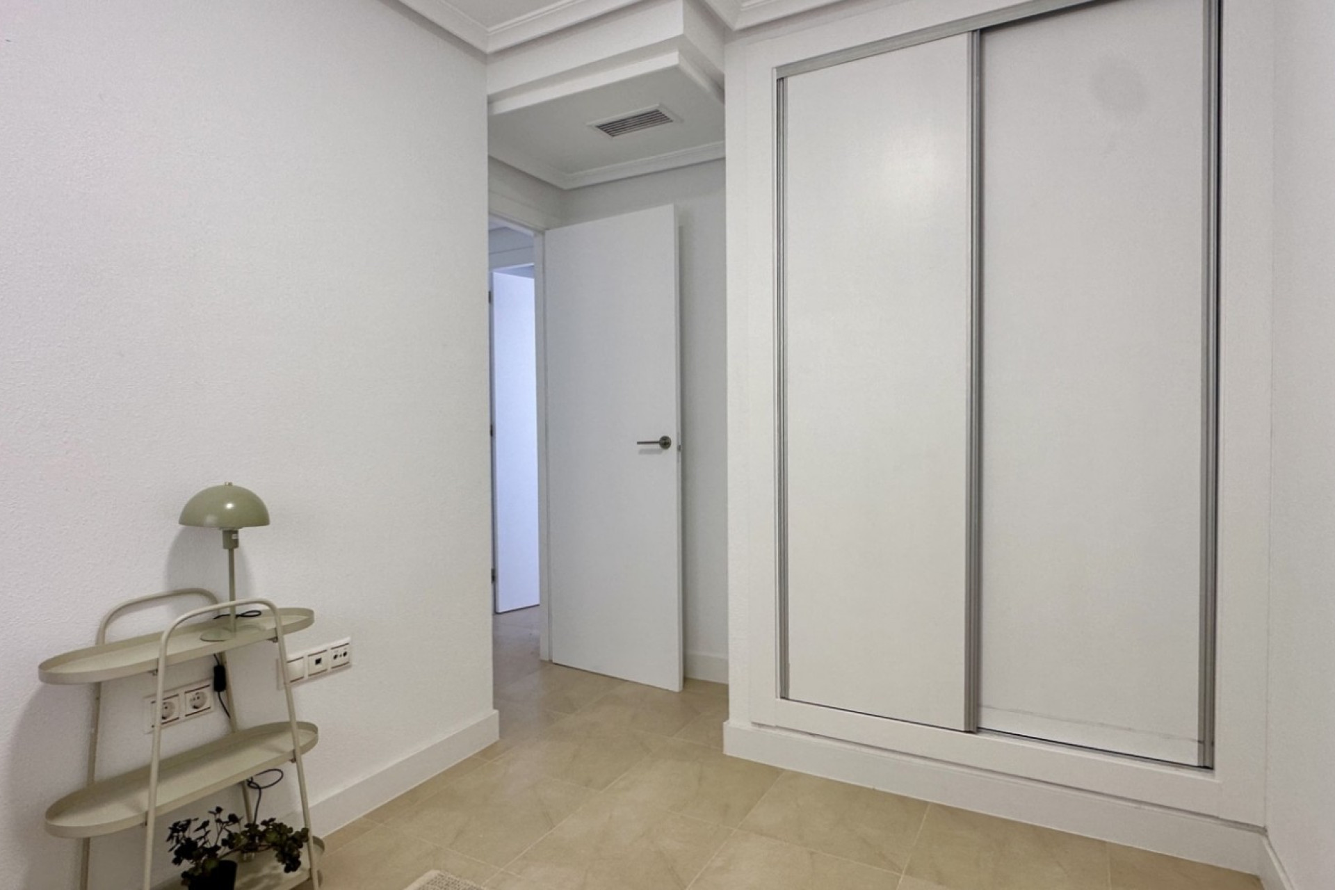 Herverkoop - Plat -
Torrevieja - Costa Blanca